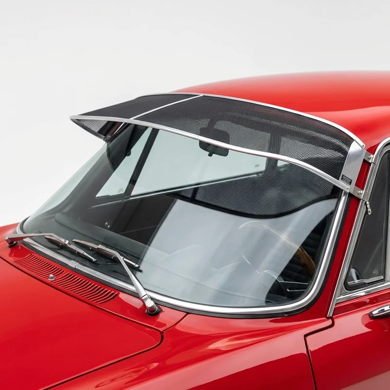 Premium Mesh Windscreen Sunvisor for Alfa Romeo GTA (1965 - 1968) - 1