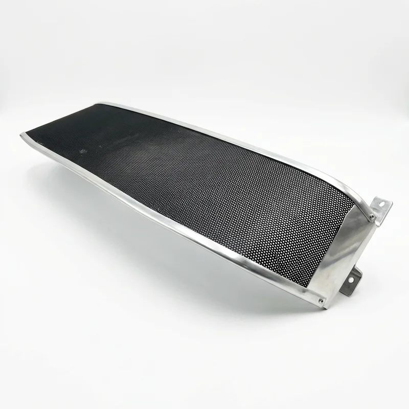 Premium Mesh Windscreen Sunvisor for Nissan Urvan (2000 - 2013) - 1